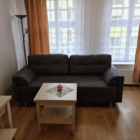 Apartament De Luxe Emily Jelenia Góra Kültér fotó